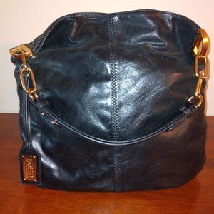 Badgley Mischka  Sleek But Also Fun Genuine Leather Hand Bag